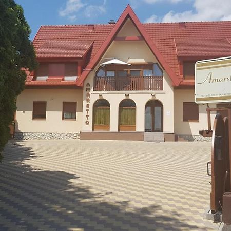 Amaretto Szallas Miskolc Eksteriør bilde